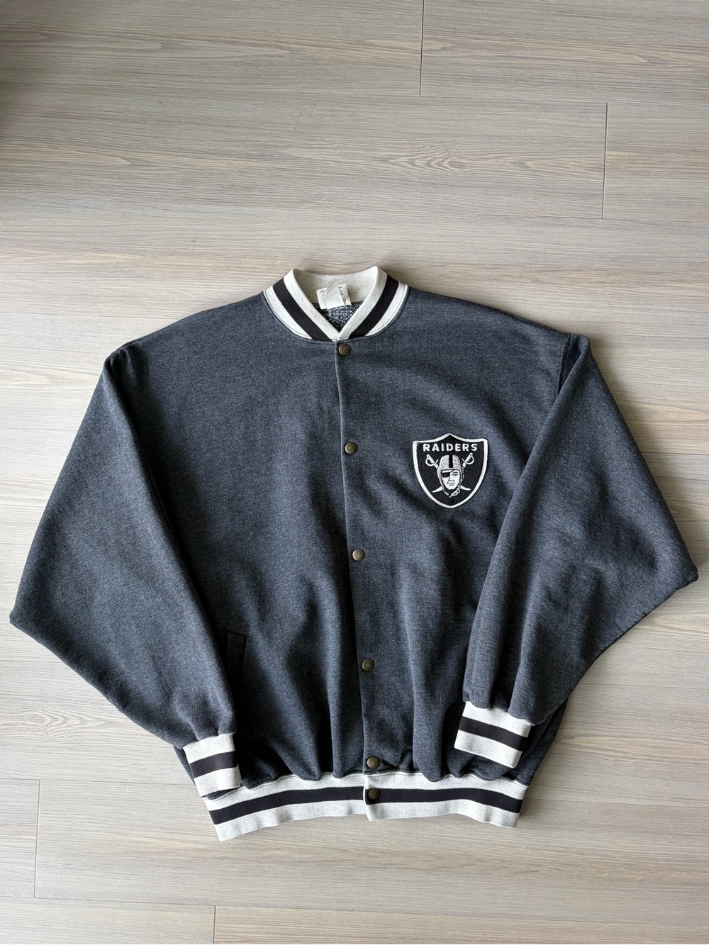 VINTAGE TEAM RATED OAKLAND RAIDERS WOOL JACKET